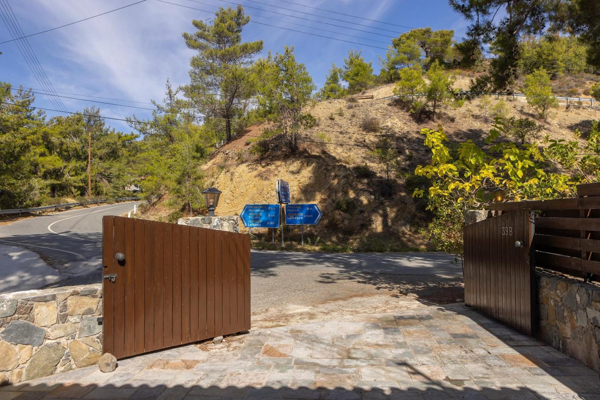 Platres Forest View Cottage Luaran gambar